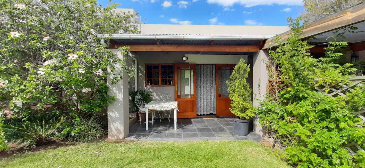 Abigail'S Garden Cottage Montagu Extérieur photo